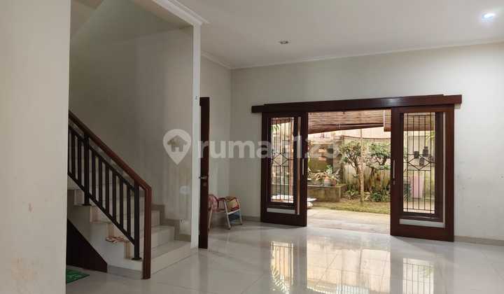 Affordable 2-Story Ready-to-Occupy Good House SHM Setra Mas Residence