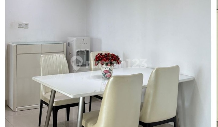 Cheap 2 Bedroom Furnished Nice Apartment in Gatot Subroto Cheap 2 Bedroom Furnished Nice Apartment in Gatot Subroto