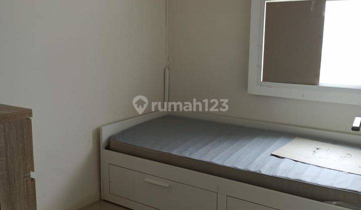 Dijual Apartemen Parahyangan Residence, Furnished 2