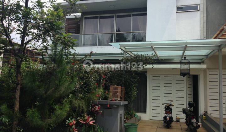 Dijual Rumah 2 Lantai di Citra Green Dago, Green Hills, Ciumbuleuit, View Taman dan Lembah 1