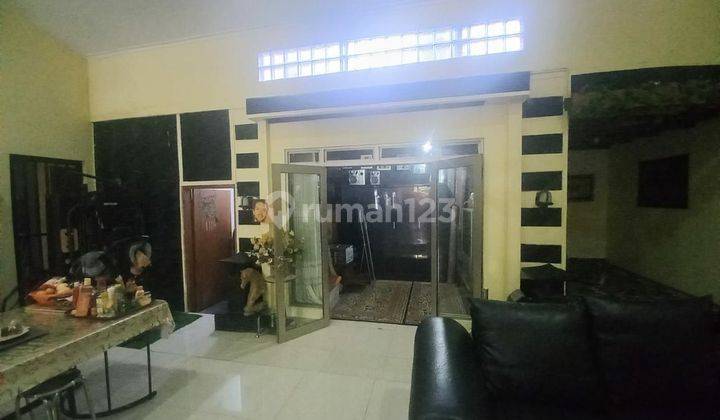 Dijual Rumah Asri Terawat Minimalis 2 Lantai di Kota Baru Parahyangan 2