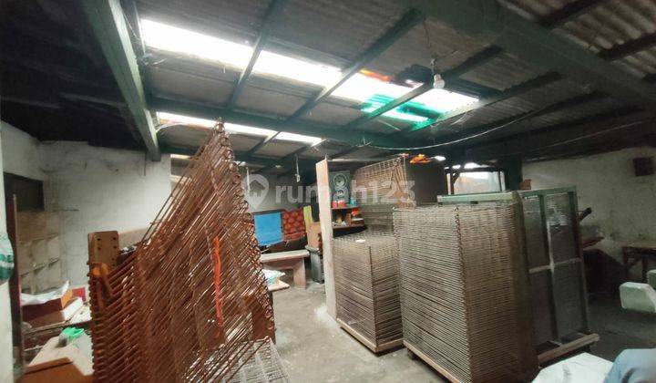 Dijual Rumah dan Ruang Usaha di Sayap Kiaracondong 1