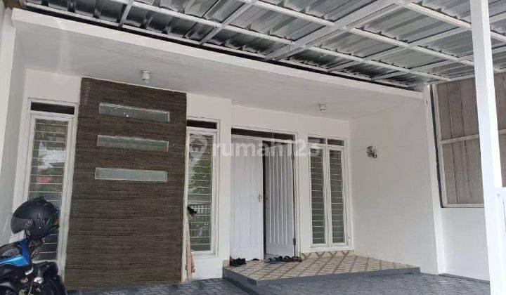 Dijual Rumah di Setradago Antapani. Full Renovasi seperti Baru. 1