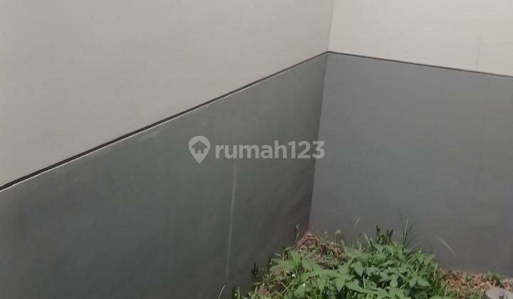 Dijual Rumah Siap Huni di Podomoro Park. Stok Terbatas. 2