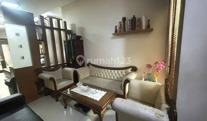 Dijual Rumah 2 Lantai Asri, Terawat, Minimalis, Fullfurnish di Setraria - Setra Sari.  1