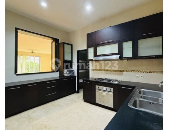 Rumah Murah 2 Lantai Semi Furnished Bagus di Teladan Fatmawati Rumah Murah 2 Lantai Semi Furnished Bagus di Teladan Fatmawati