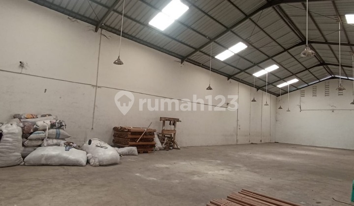 Gudang Murah Kondisi Terawat Seperti Baru Di Daerah Nanjung