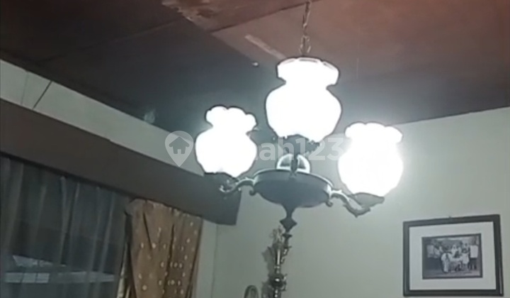 Rumah Lama Hitung Tanah Murah Luas 120 M2 SHM Mainroad Turangga Rumah Lama Hitung Tanah Murah Luas 120 M2 SHM Mainroad Turangga