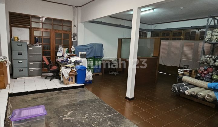 Affordable Spacious 1-Story Nice House on Pahlawan Street in Cikutra Area