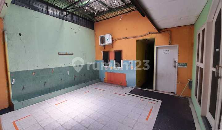 Rumah Murah 2 Lantai Hook Bagus SHM di Jalan Atlas Antapani 2