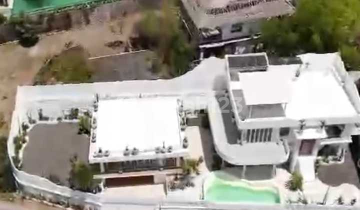 Villa Murah Siap Huni Ada Kolam Renang di Gwk Bali Villa Murah Siap Huni Ada Kolam Renang di Gwk Bali