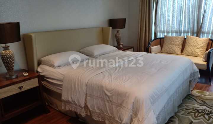 Apartemen Murah 4 Kamar Tidur Furnish View Jakarta di Pakubuwono 2