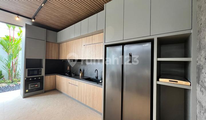 Cheap Full Furnished Good Villa House with SHM in Berawa, Canggu 2
