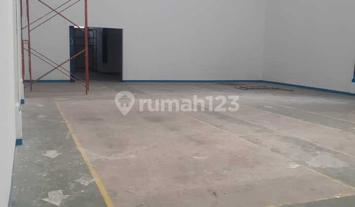 Affordable, Clean, and Spacious Warehouse in the Wing of Kopo Indah Sadang Park Affordable, Clean, and Spacious Warehouse in the Wing of Kopo Indah Sadang Park