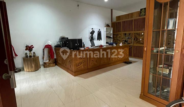 Rumah Murah 2 Lantai Semi Furnished Hook di Tatar Jingganagara