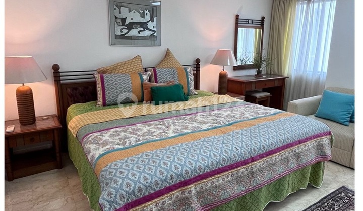 Cheap 4 Bedroom Furnished Apartment at Golf Hill, Pondok Indah 2