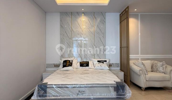 Rumah Murah 2 Lantai American Classic Design SHM di Menteng Rumah Murah 2 Lantai American Classic Design SHM di Menteng