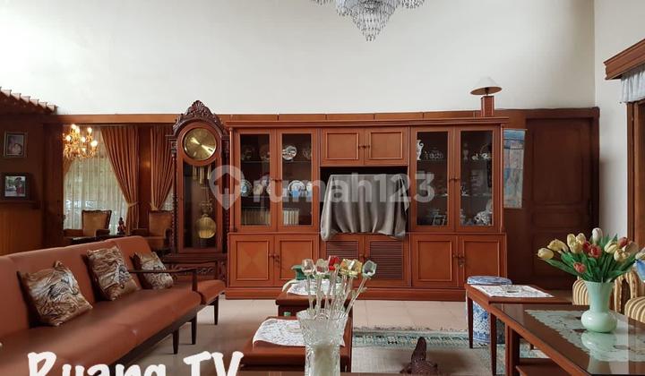 Affordable Ready-to-Live Good House with SHM on Hegarmanah Wetan Street 2