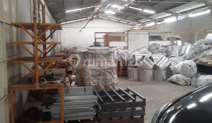 Affordable Ready-to-Use Warehouse, 3340 M2 Area, SHM Title in Holis