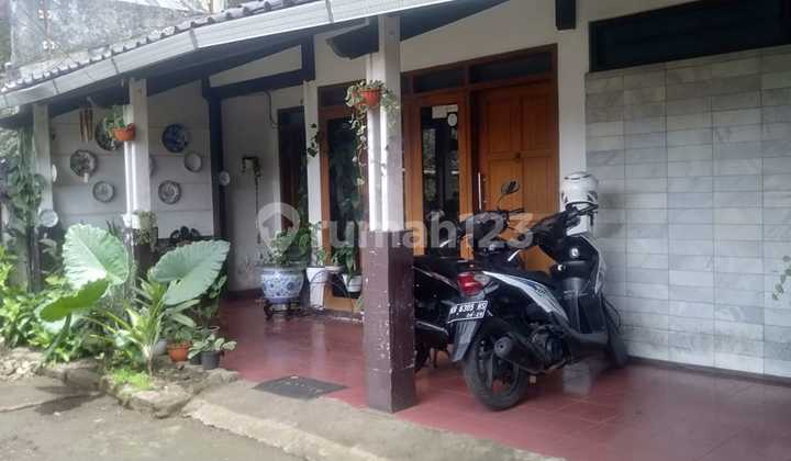 Affordable Good Ready-to-Occupy House with SHM on K H Ahmad Dahlan Street 2