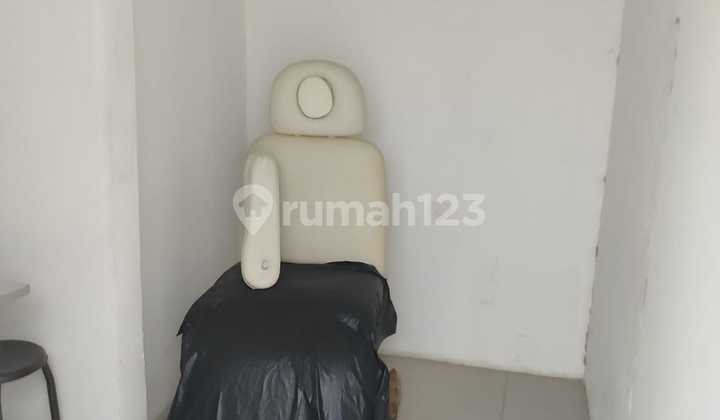 Affordable Ready-to-Live House, Good SHM, Main Road, Jakarta Antapani Continuation 2