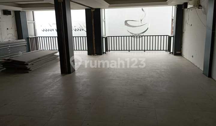 2 Ruko Rendeng Murah 3 Lantai Bagus Eks Resto SHM di Paskal 23 2 Ruko Rendeng Murah 3 Lantai Bagus Eks Resto SHM di Paskal 23