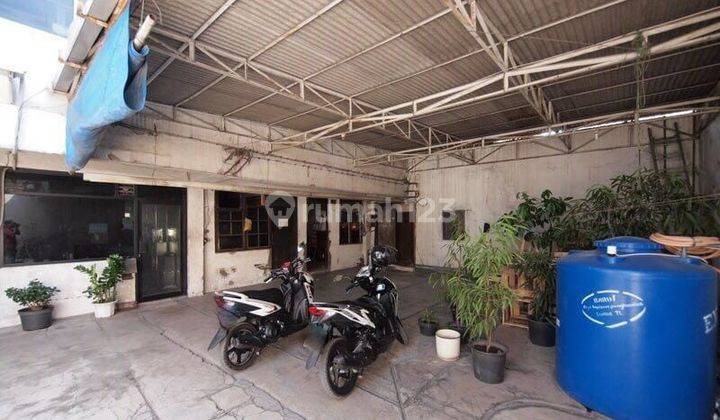 Gedung Mainroad Jl Garuda, Bandung  2