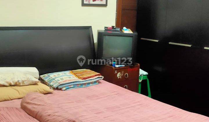 Rumah Classic Bagus Semi Furnished SHM di Sayap Braga, Bandung 2