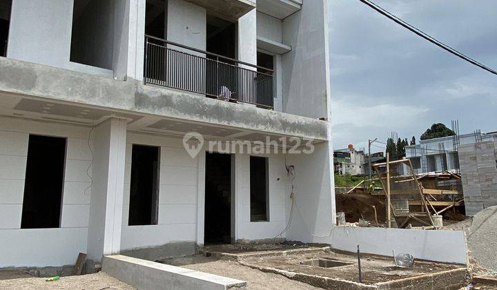 Rumah 2 Lantai Baru di Dago Asri Sayap Dago, Bandung 66m² 1