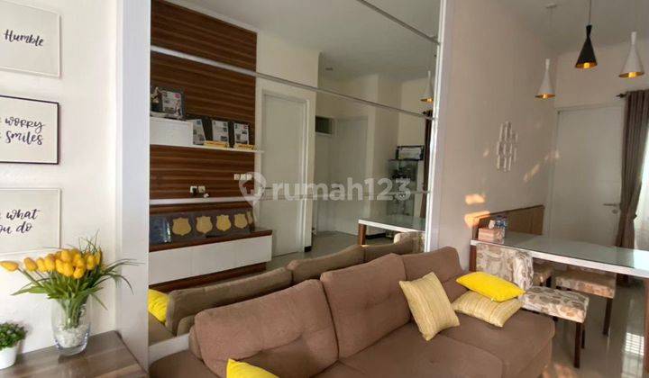 Rumah Bagus Furnished di Taman Kopo Indah 5, Bandung 1