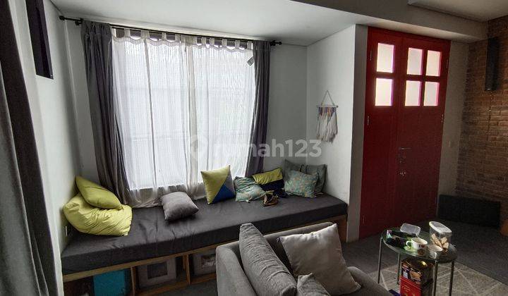 Rumah Bagus Semi Furnished Sariwangi Residence, Bandung 2