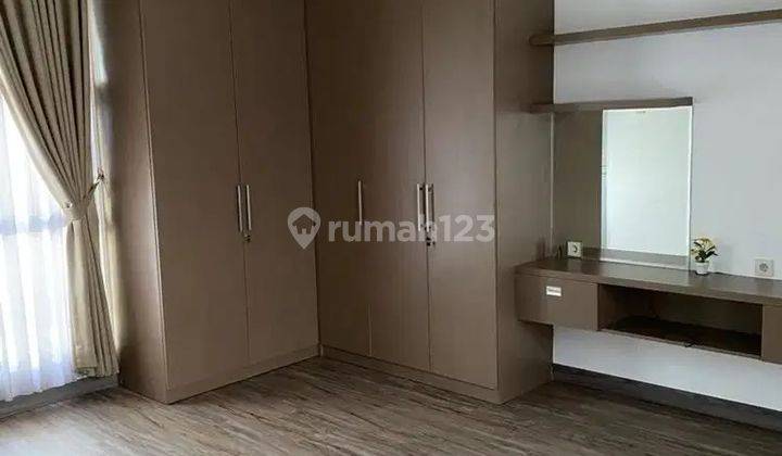 Rumah 2 Lantai Bagus Minimalis SHM di Antapani, Bandung 2