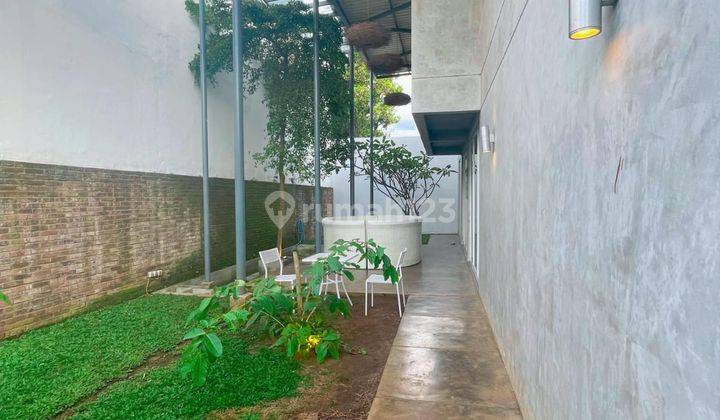 Rumah Bagus Furnished Di Sayap Sarijadi, Bandung 2