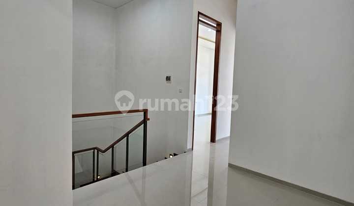 New Mekar Wangi House Bandung New Mekar Wangi House Bandung