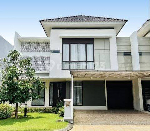 Rumah Bagus di Summarecon Bandung Cluster Btari 1