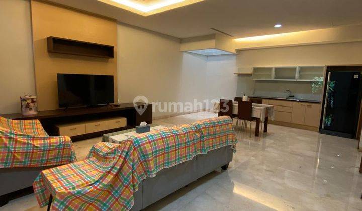 Rumah Bagus Ciumbuleuit, Bandung Furnished 1