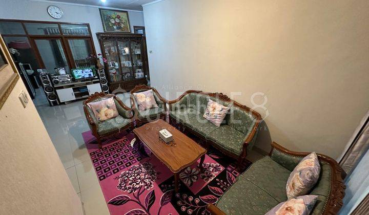 Dijual Rumah Semi Furnished SHM di Puri Cipageran Indah, Bandung 1