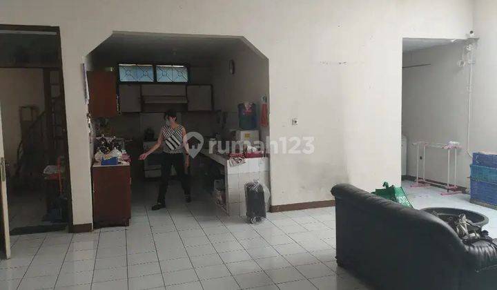 Dijual Rumah Strategis Bojongloa Kidul di Jl. Leuwisari, Bandung 1