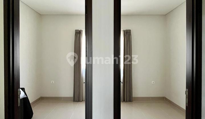 Quick Sale Furnished Modern Minimalist Summarecon 2-Story Flora Comfortable Ready to Live In Safe Bandung 2