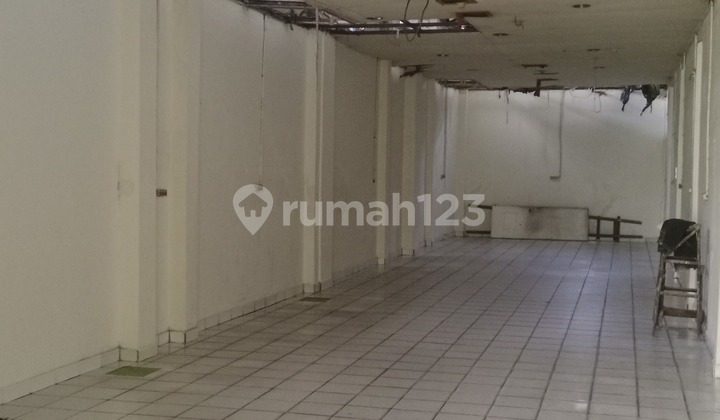 Disewakan Ruko Jembatan Lima 4 Lt Disewakan Ruko Jembatan Lima 4 Lt