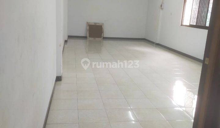 Disewakan Ruko Pinangsia Jakarta Barat 3 Lt 1