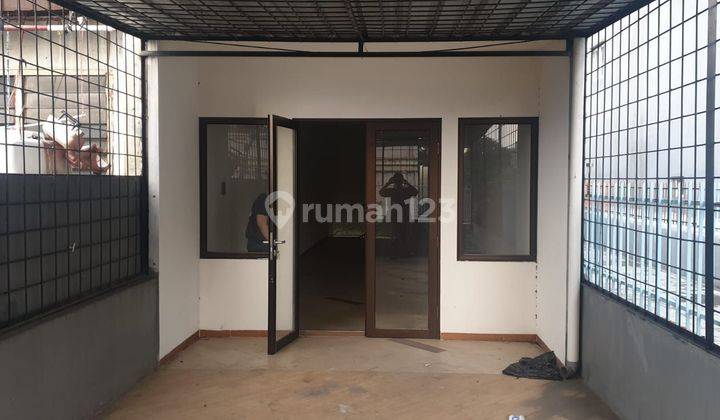 Dijual Rumah Jembatan Lima 3 lt lokasi strategis dekat Tol 1