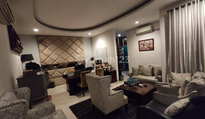 Dijual Rumah ( Rumah jadi Kantor) Cideng siap Huni 3 lt 2