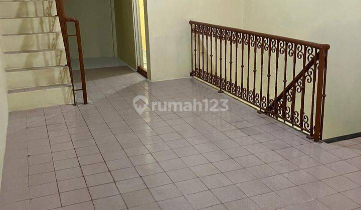 Dijual Rumah Tanah Sereal Jembatan Lima  3 lanta 2