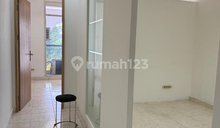 Disewakan Ruko Moi 2 Lantai Lokasi Bagus Disewakan Ruko Moi 2 Lantai Lokasi Bagus