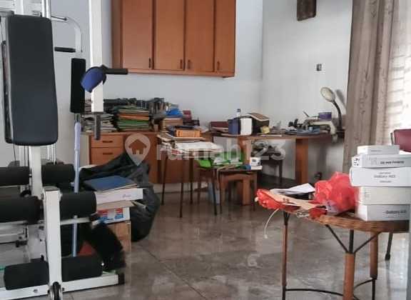 Dijual Rumah Pondok Indah 2 Lantai Siap Huni