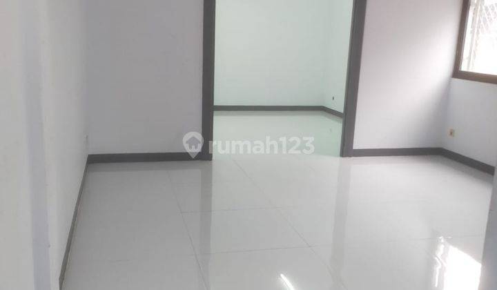 Disewakan Ruko Pinangsia Jakarta Barat 3 Lt 2