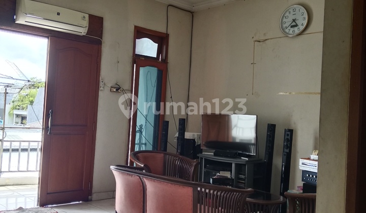 Dijual Rumah Pademangan Rapi 3 Lantai Jakarta Utara