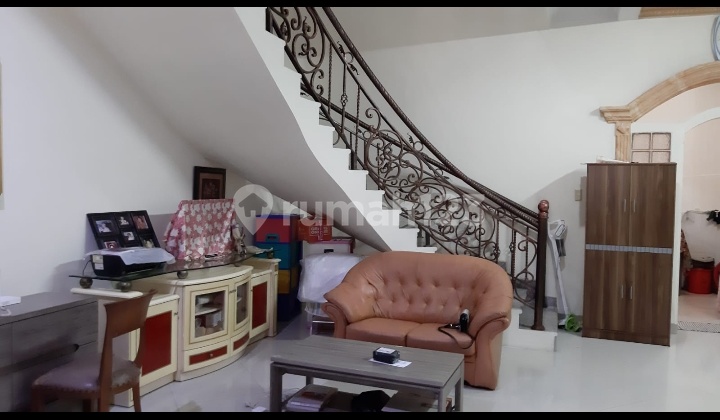 Disewakan Rumah Bagus Jembatan Lima Tambora 2