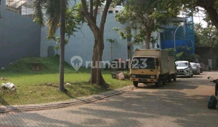 For Sale: Seahorse Lot Pik, Prime Location